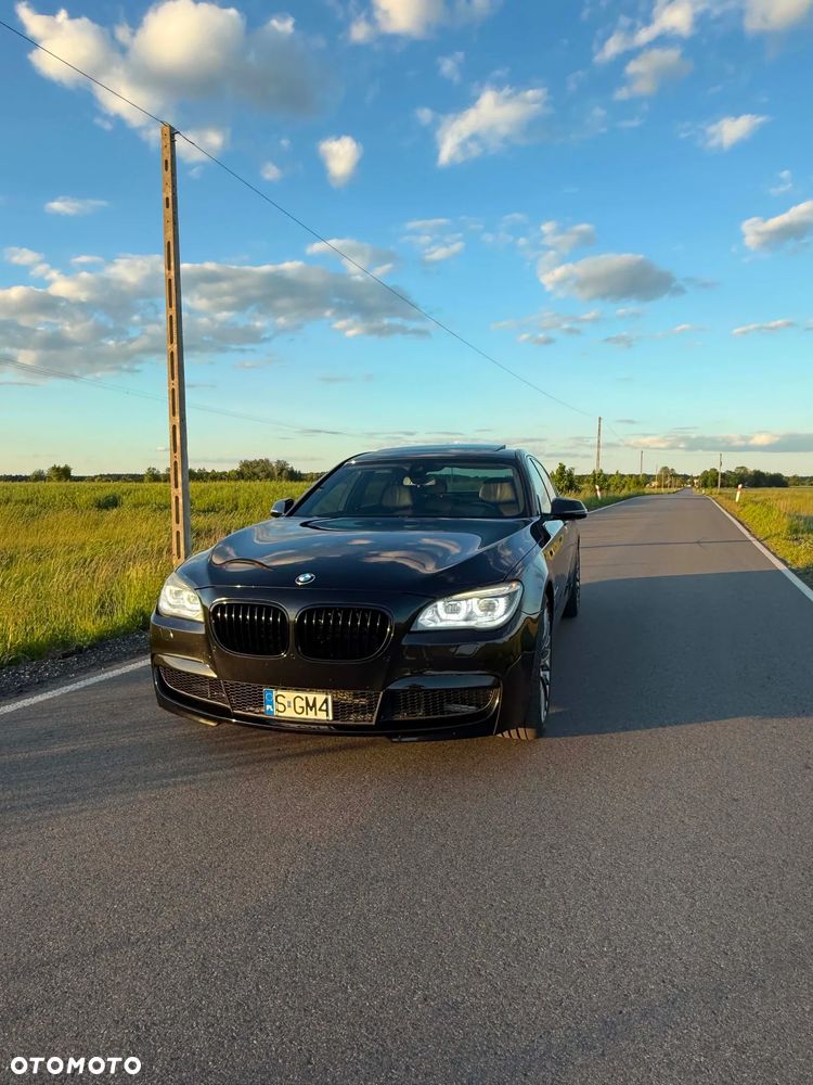 BMW Seria 7 750Li - 8