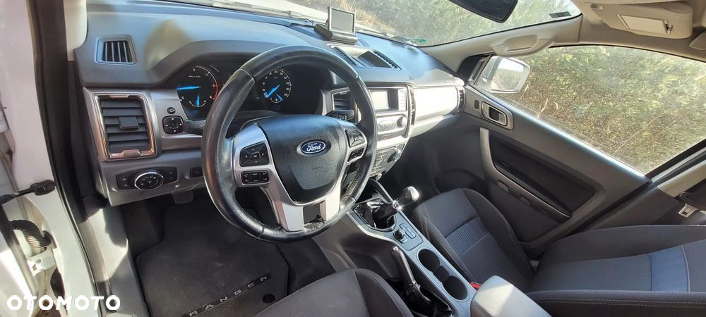 Ford Ranger 2.2 TDCi 4x4 DC XLT - 19