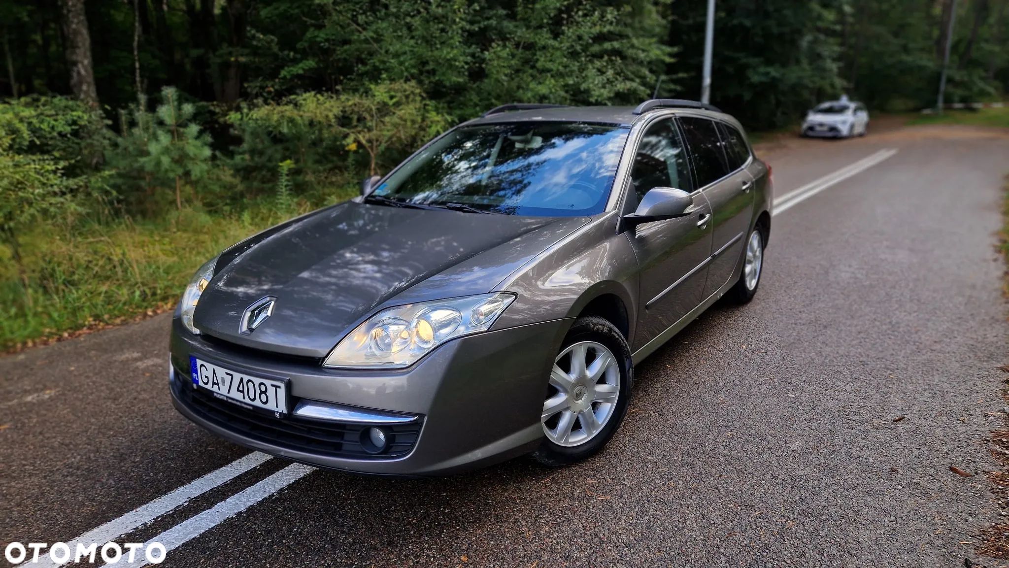 Renault Laguna - 1