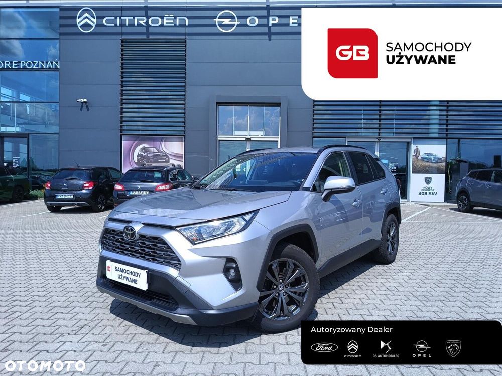 Toyota RAV4 - 1