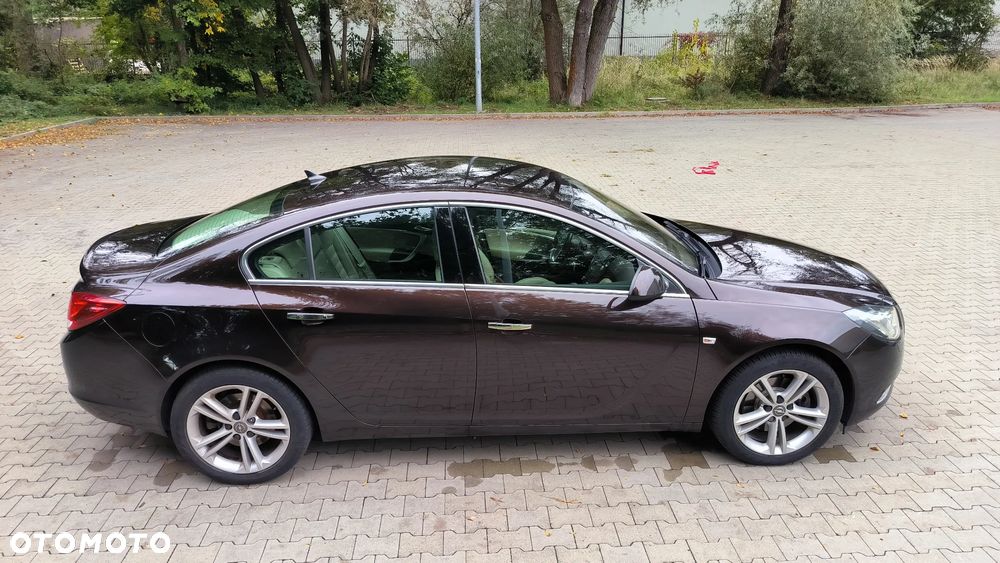 Opel Insignia 2.0 T Cosmo 4x4 EU6 - 3