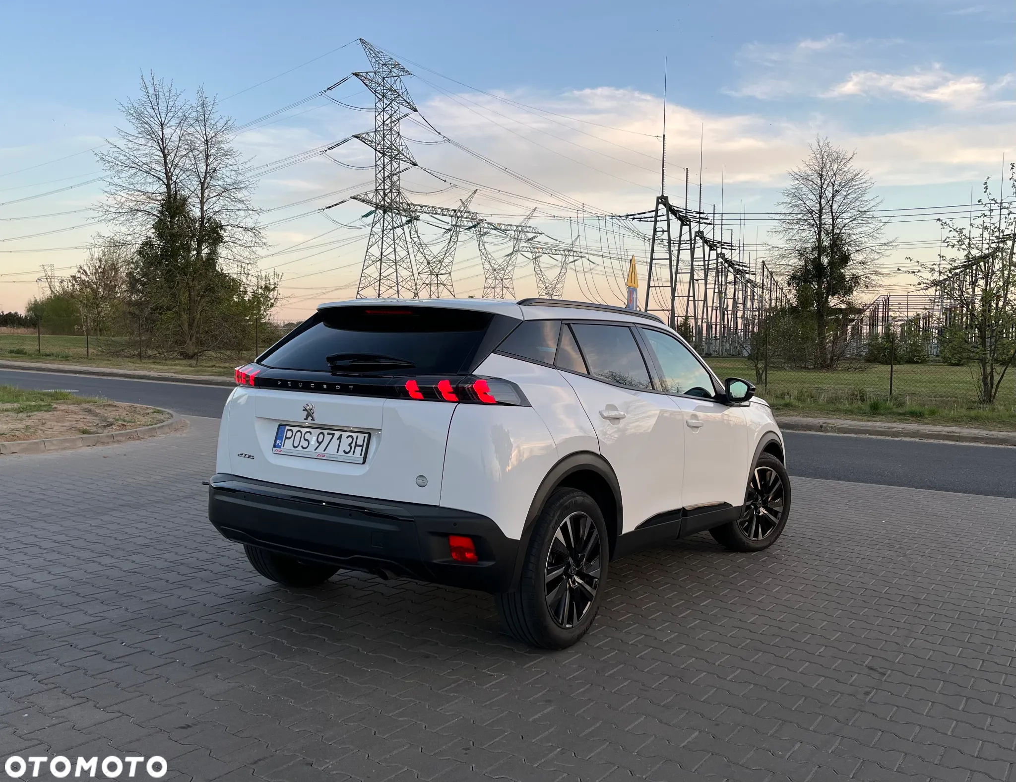 Peugeot 2008 PureTech 100 Style - 3