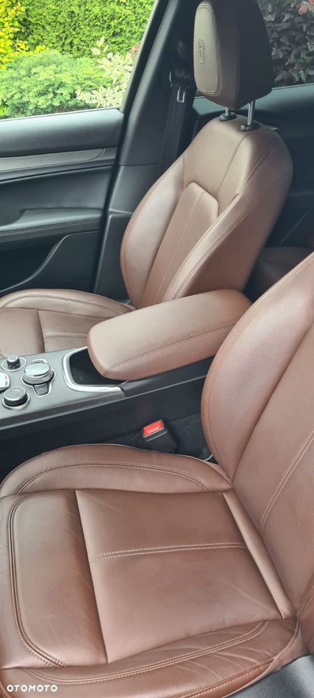 Alfa Romeo Stelvio 2.0 Turbo TI Q4 - 34