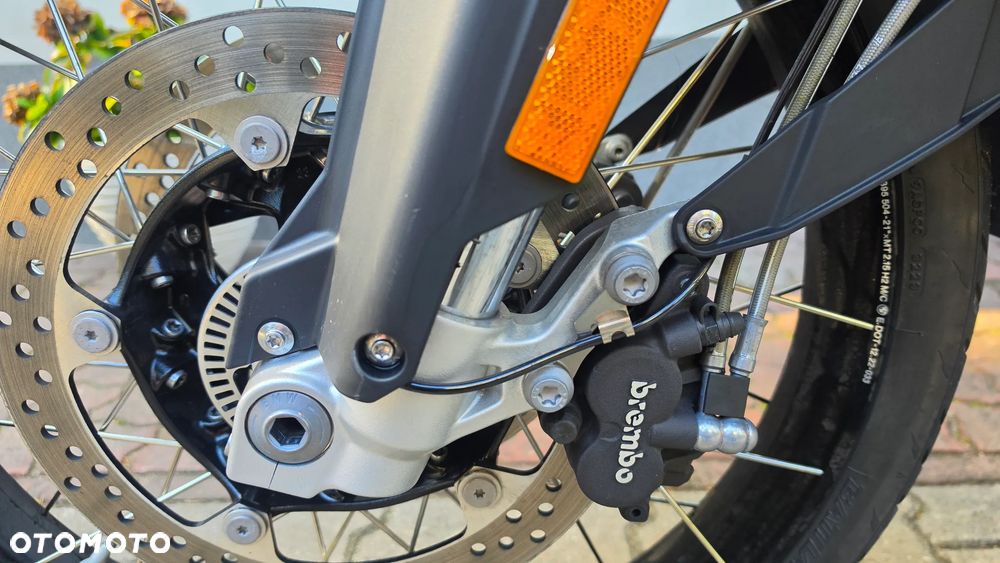 BMW GS - 25