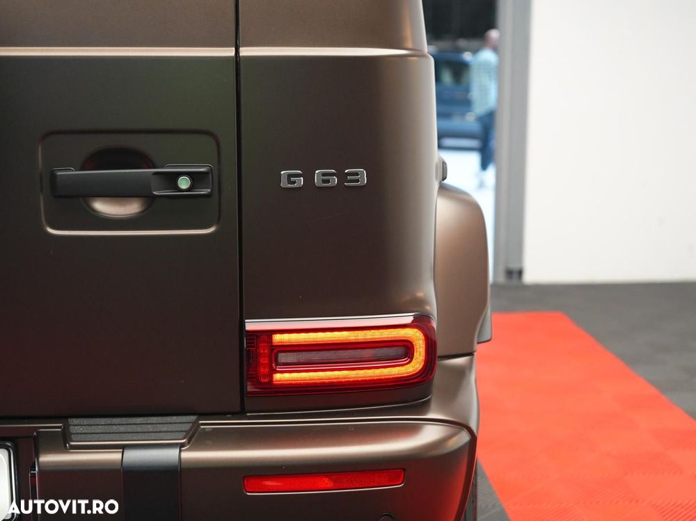 Mercedes-Benz G - 24