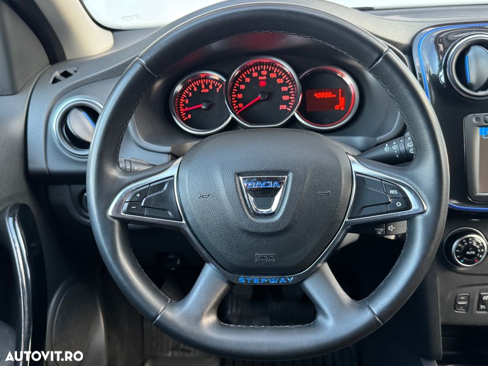 Dacia Sandero Stepway ECO-G 100 MT6 Essential - 21