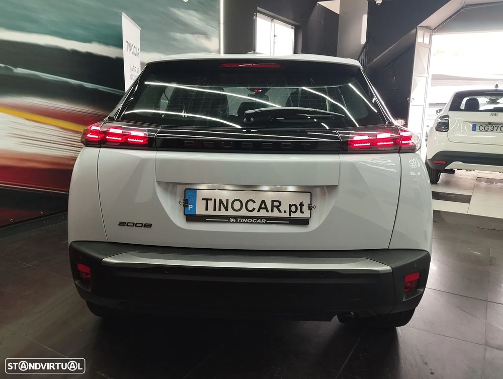 Peugeot 2008 1.2 PureTech Style - 6
