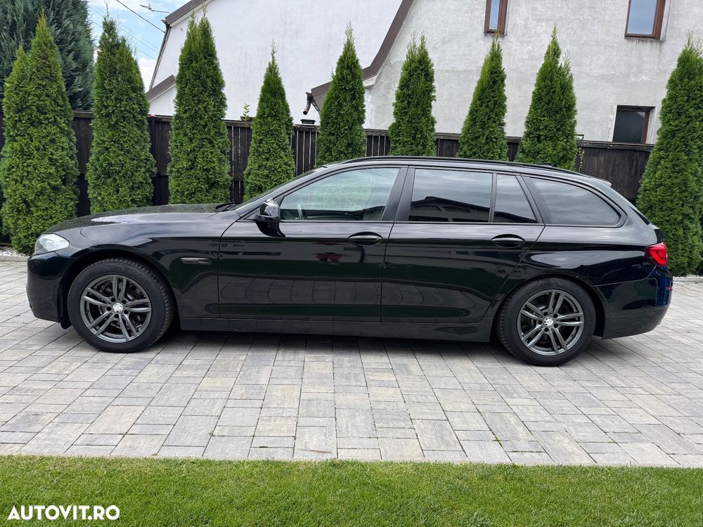 BMW Seria 5 520d Sport-Aut. - 2