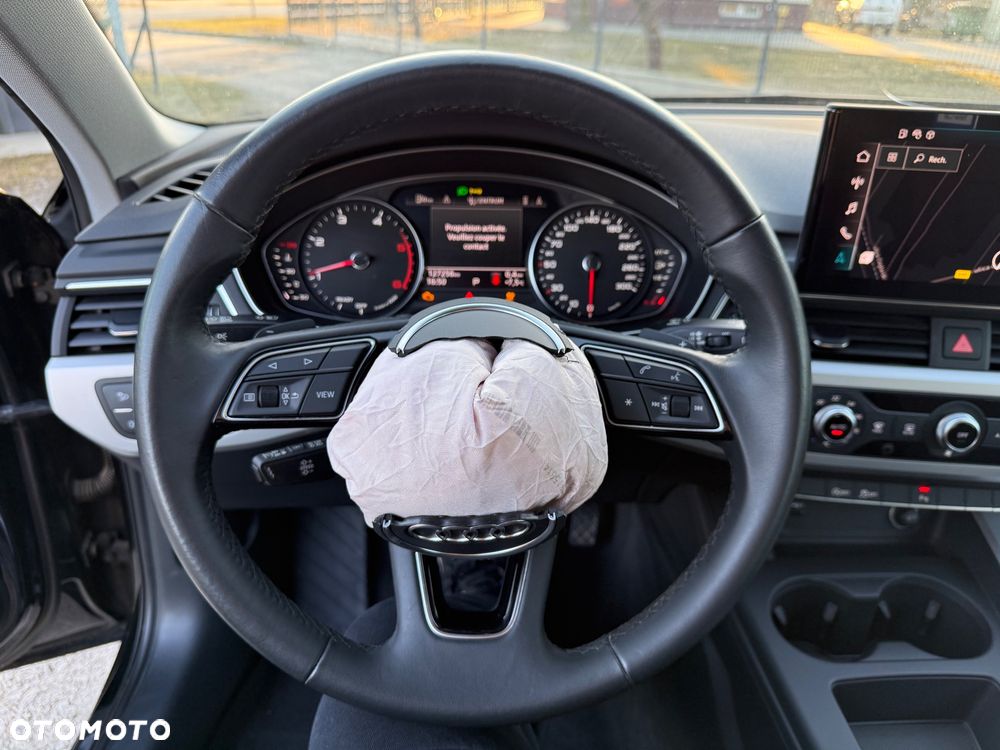 Audi A4 Avant 30 TDI S tronic advanced - 28