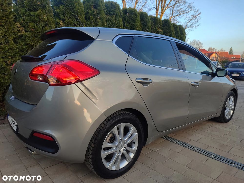 Kia Ceed 1.4 CVVT Attract - 15