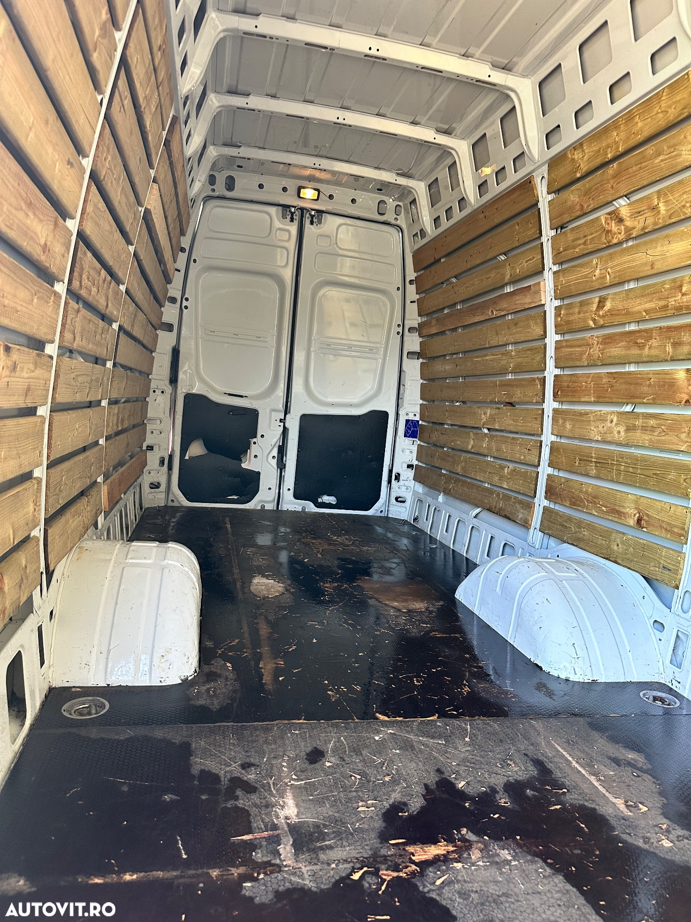 Iveco Daily 35C17 3.0 Hi-Matic Cat. B 3.500 kg MAXI - 21