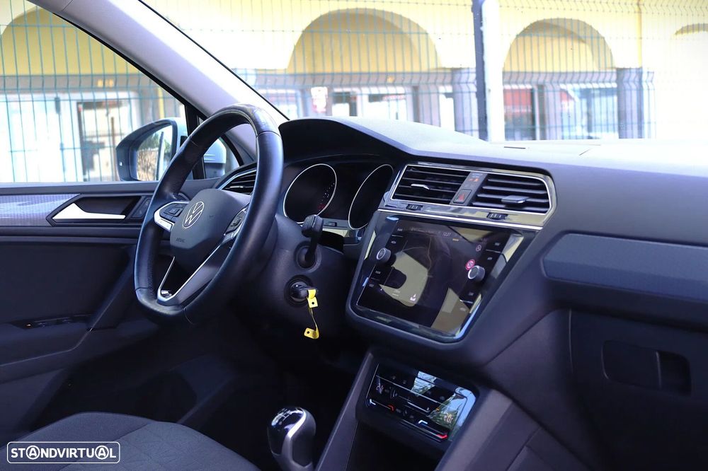 VW Tiguan 1.5 TSI Confortline - 27