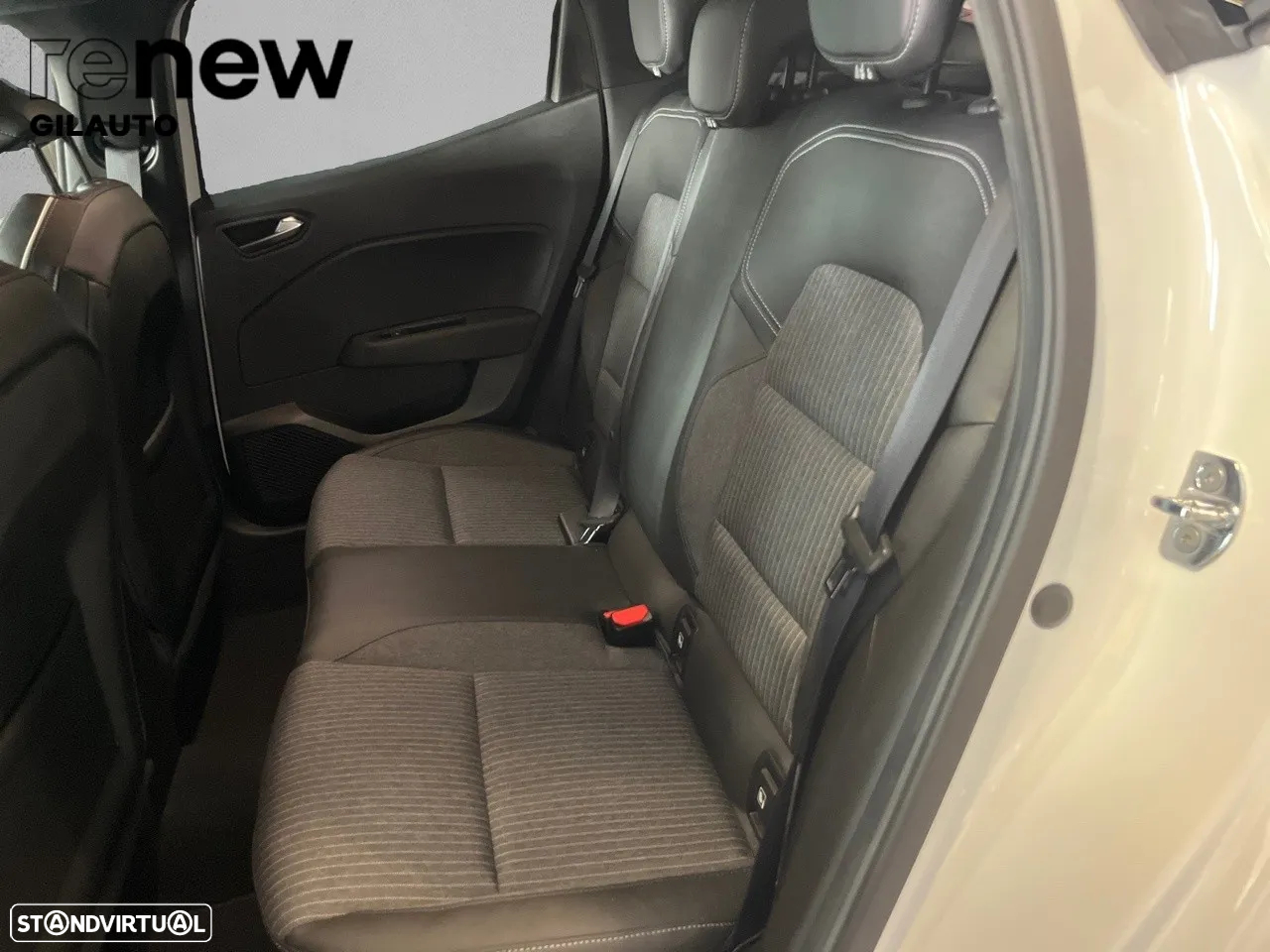 Renault Clio - 14