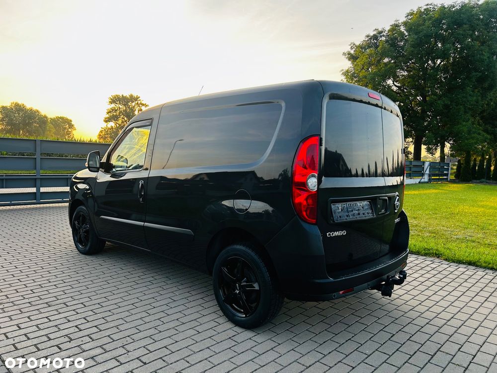 Opel Combo - 13