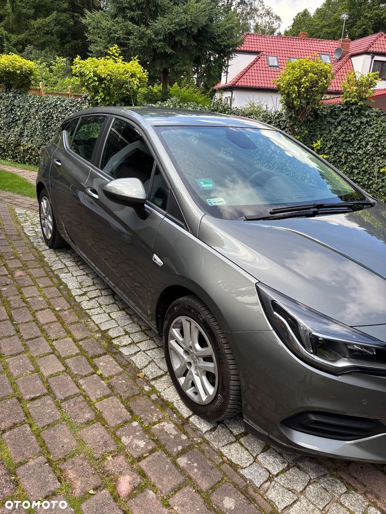 Opel Astra V 1.2 T Business Elegance S&S - 4
