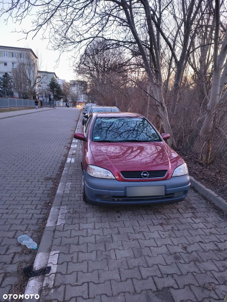 Opel Astra 1.8 16V Dream - 4