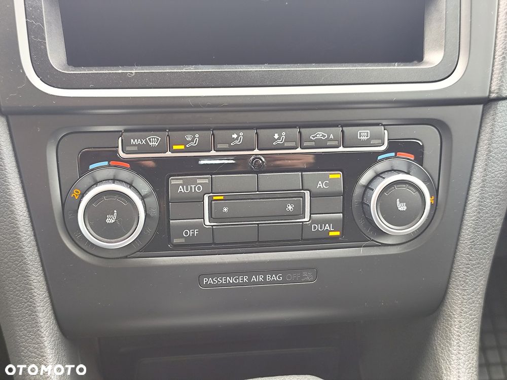 Volkswagen Golf - 14