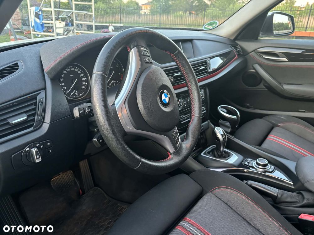 BMW X1 xDrive18d Sport Line - 8
