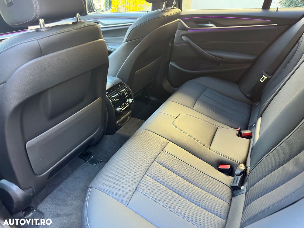 BMW Seria 5 530i Aut. M Sport Edition - 23