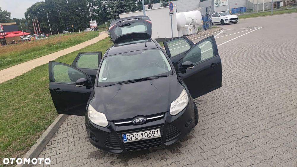 Ford Focus 1.6 Edition - 10