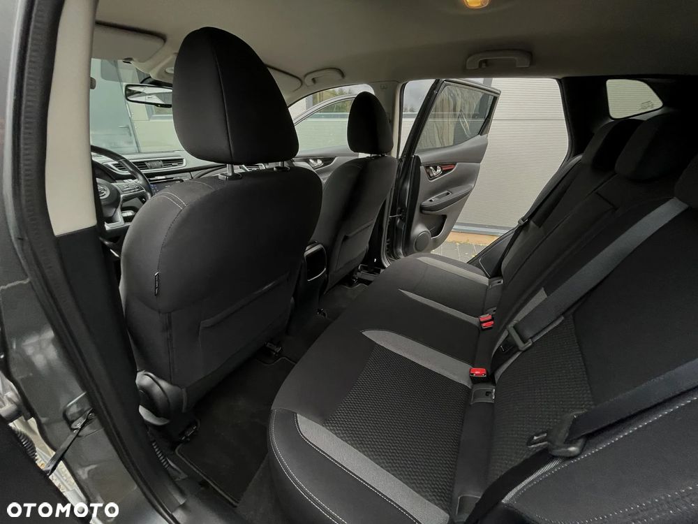 Nissan Qashqai 1.2 DIG-T N-Connecta - 21