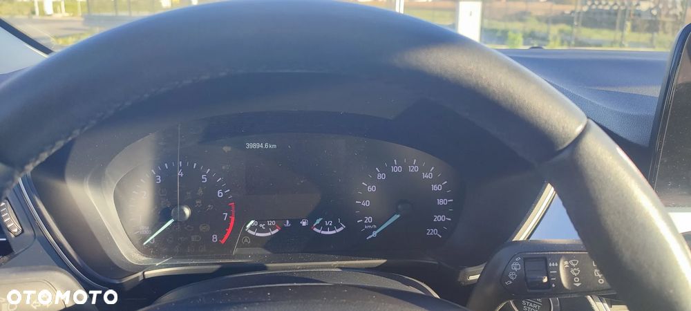 Ford Kuga - 13