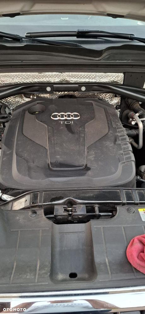 Audi Q5 2.0 TDI Quattro Design S tronic - 9