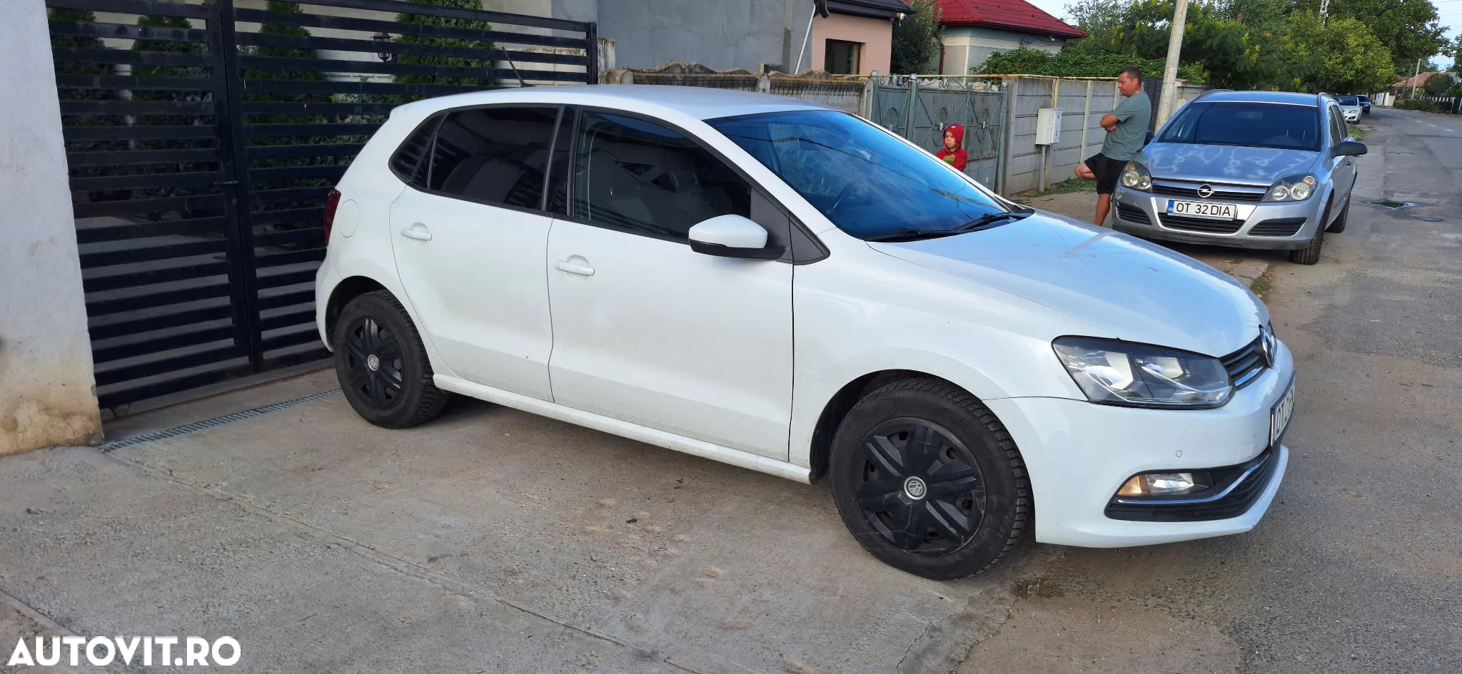 Volkswagen Polo 1.4 TDI (Blue Motion Technology) Comfortline - 3