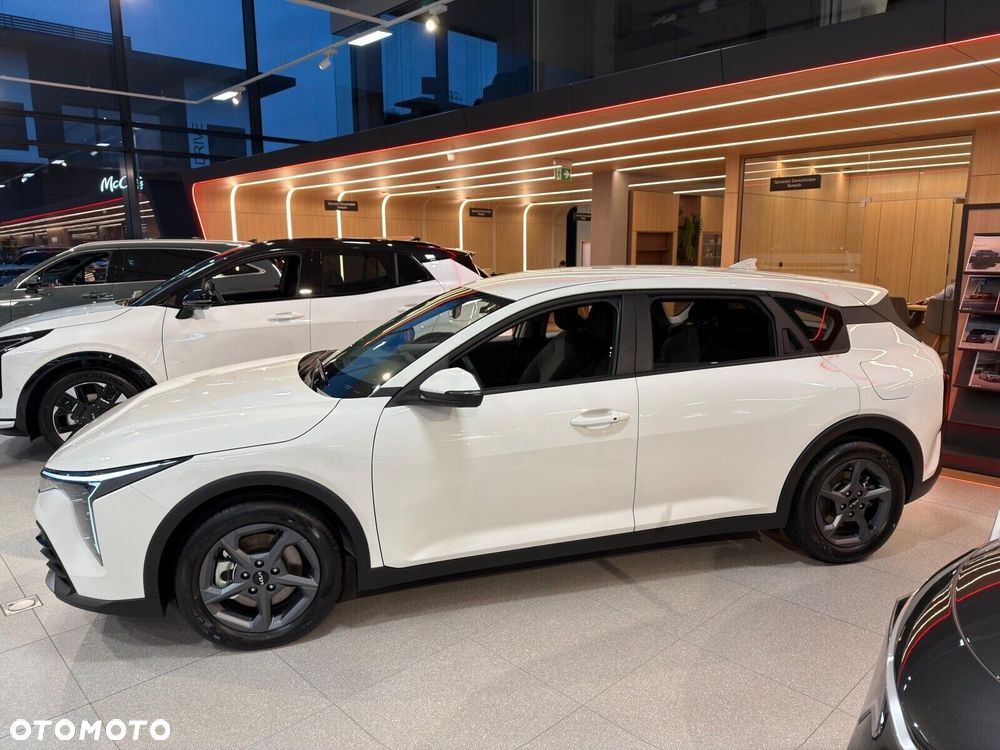 Kia K4 - 5