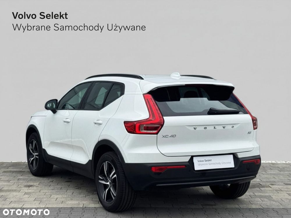 Volvo XC 40 - 9