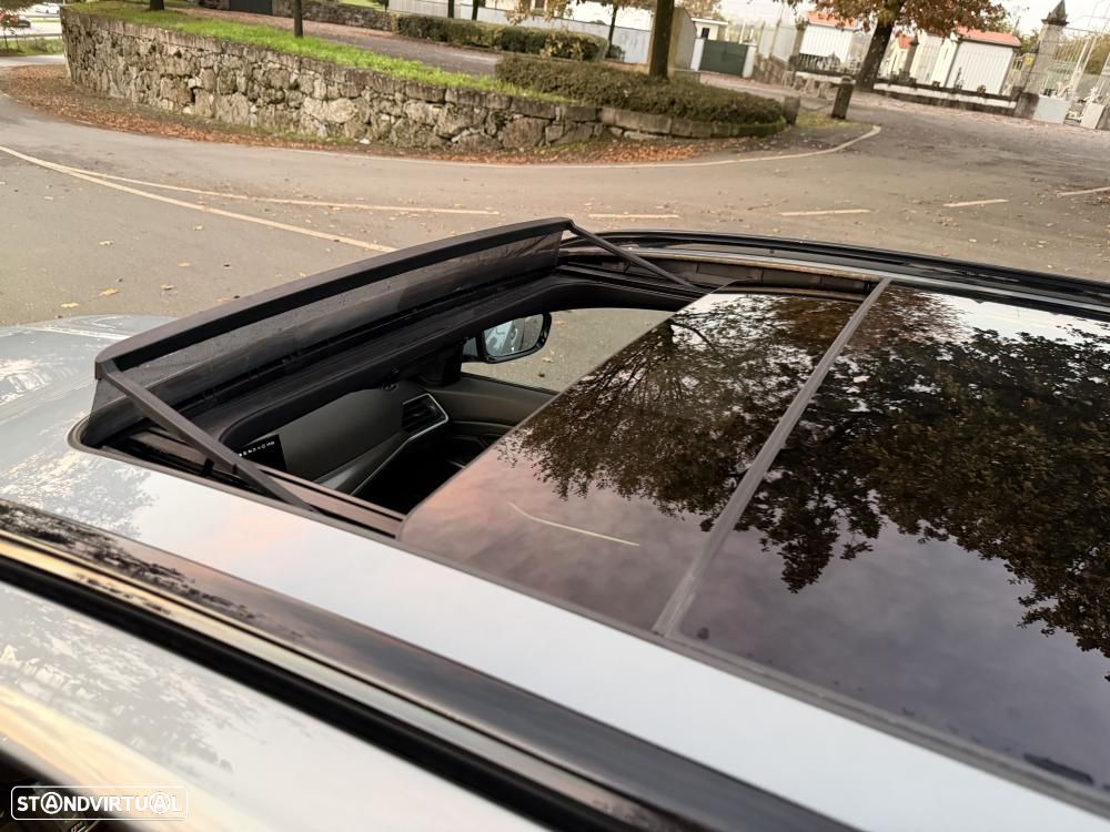 BMW 330 e Touring xDrive Aut. M Sport - 34