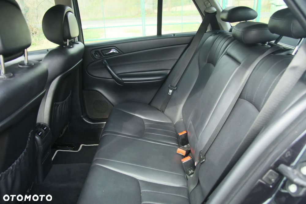 Mercedes-Benz Klasa C 200 CDI Classic Sport Edition - 10