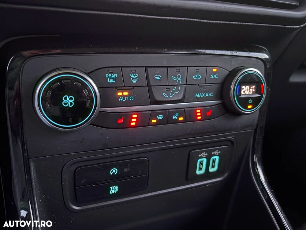 Ford EcoSport 1.5 EcoBlue Titanium - 21