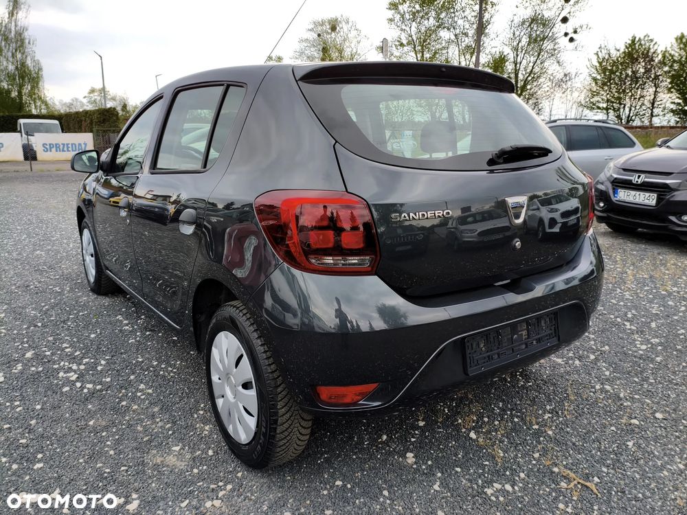 Dacia Sandero - 9