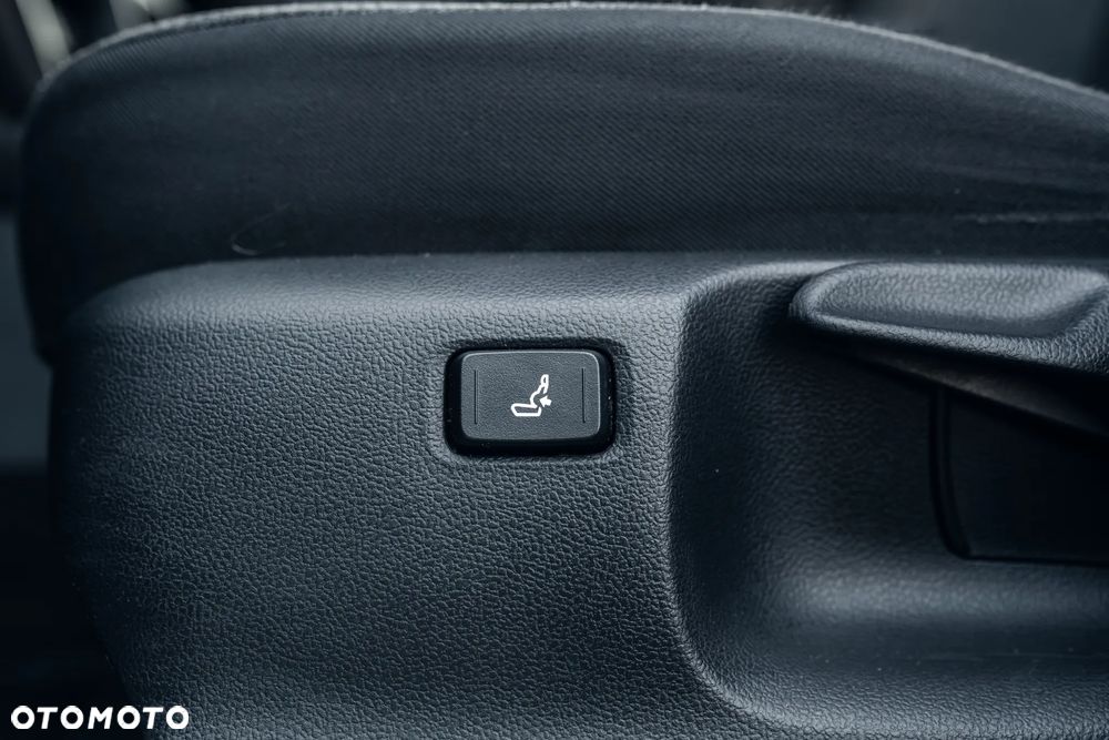 Toyota Yaris Cross Hybrid 1.5 Comfort - 31