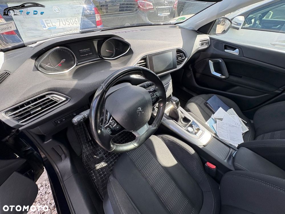 Peugeot 308 PureTech 110 Stop & Start Allure - 19