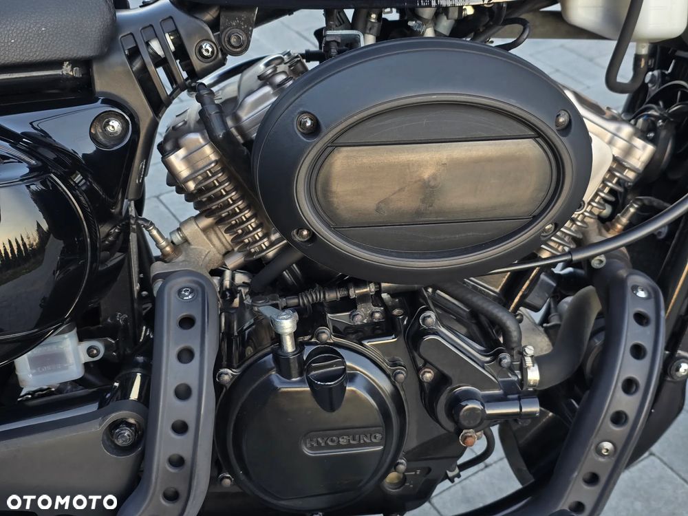 Hyosung GV - 22