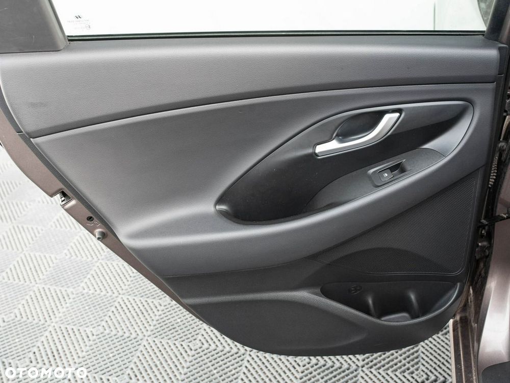 Hyundai i30 1.0 T-GDI Smart - 21