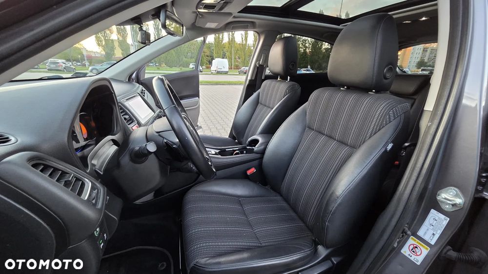 Honda HR-V 1.5 Executive (ADAS) CVT - 2