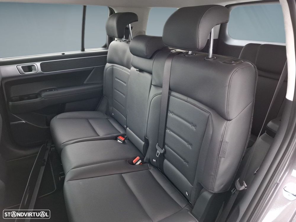Hyundai Santa Fe 1.6 T-GDI PHEV Vanguard - 11