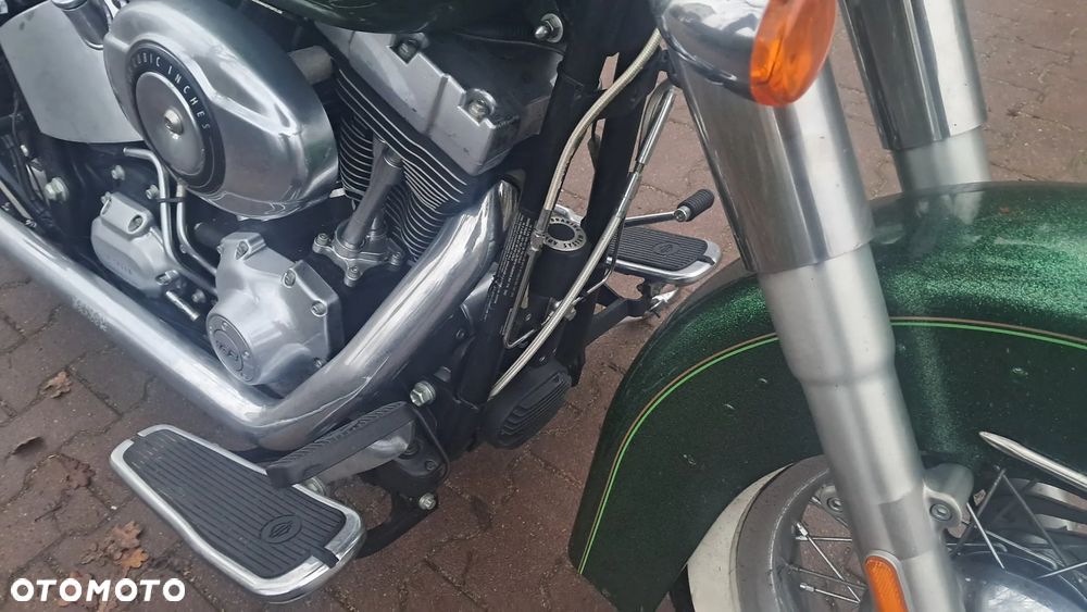 Harley-Davidson Softail Deluxe - 12