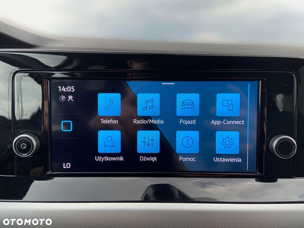 Volkswagen Golf - 28