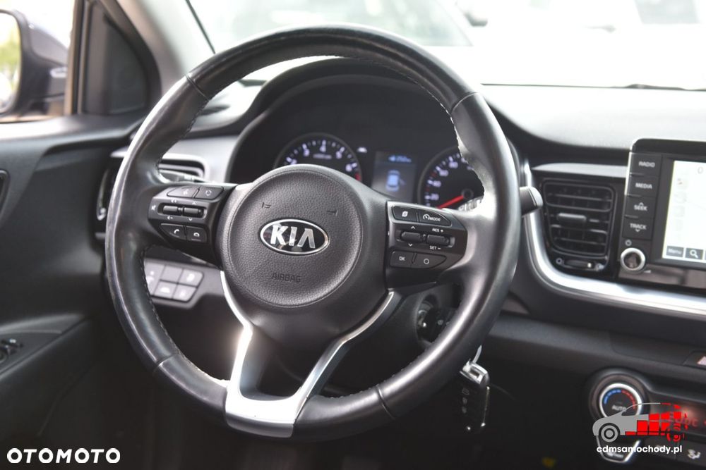 Kia Stonic - 23