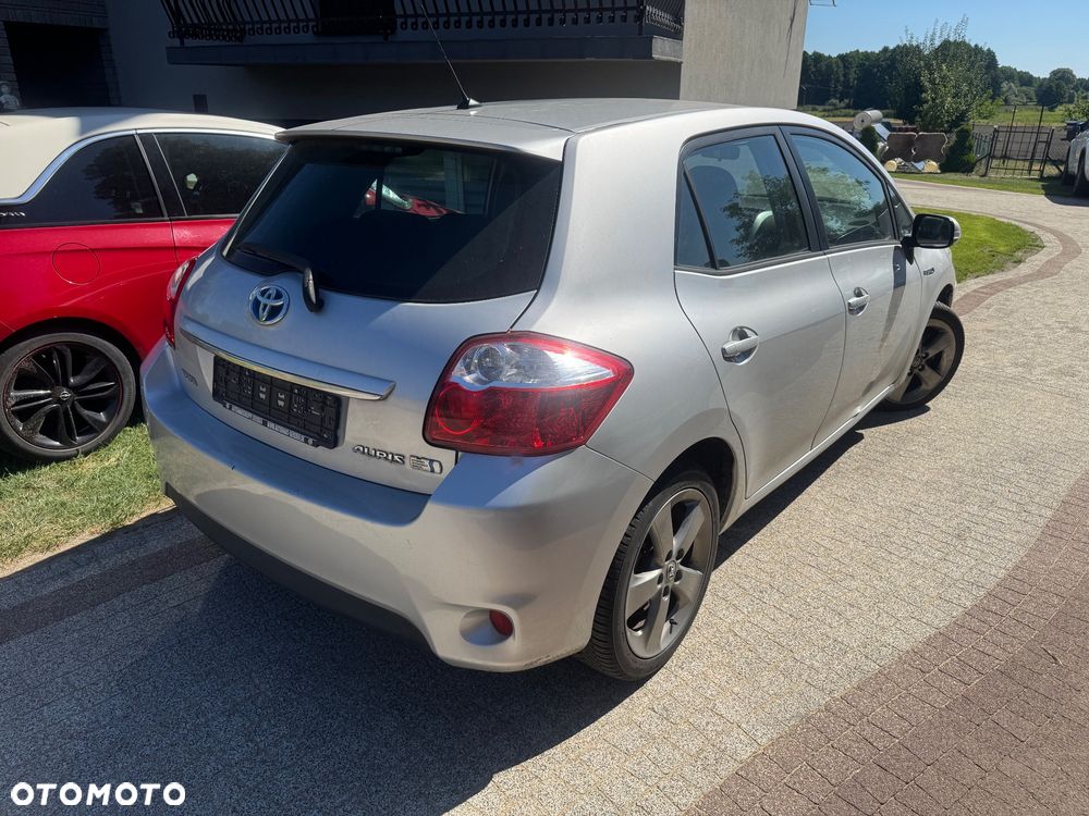 Toyota Auris - 5