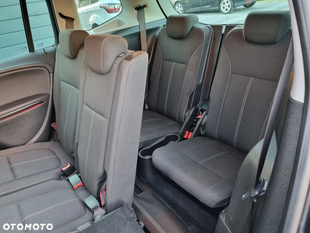 Opel Zafira Tourer 1.4 Turbo Innovation - 19