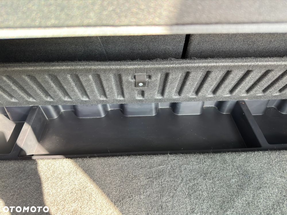 Toyota RAV4 2.0 D-4D Active 4x2 - 39