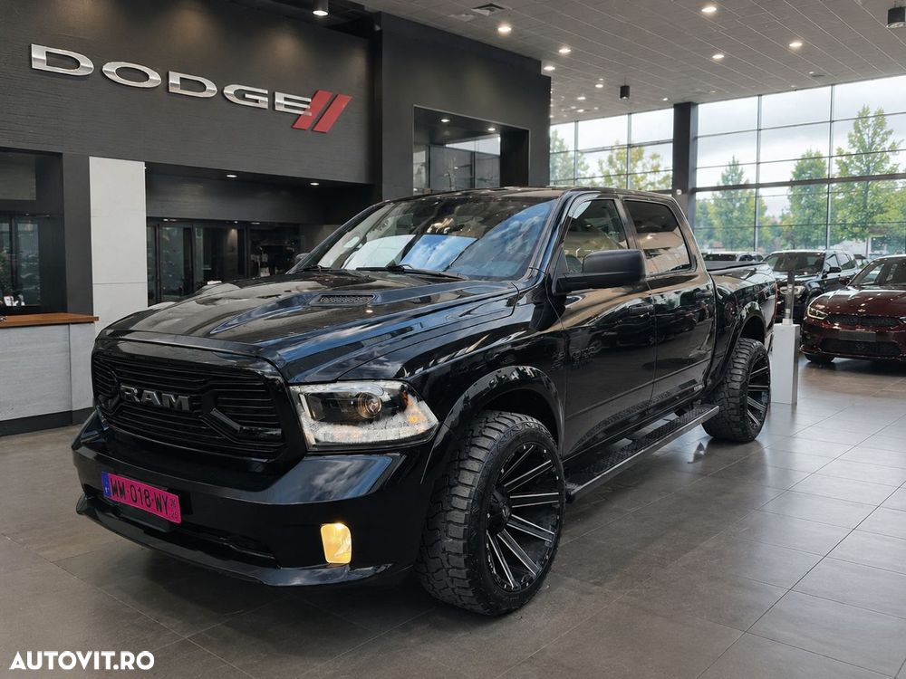 Dodge RAM - 1