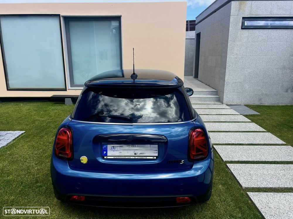 MINI 3 Portas Cooper SE - 4