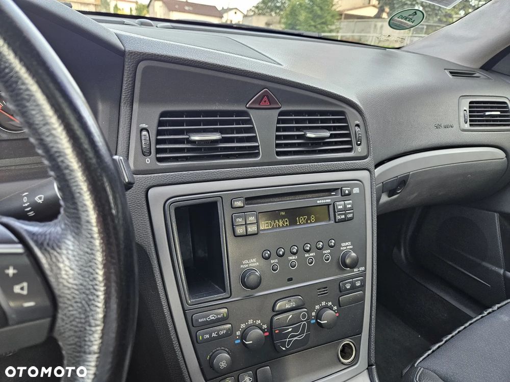 Volvo S60 2.0 T - 8
