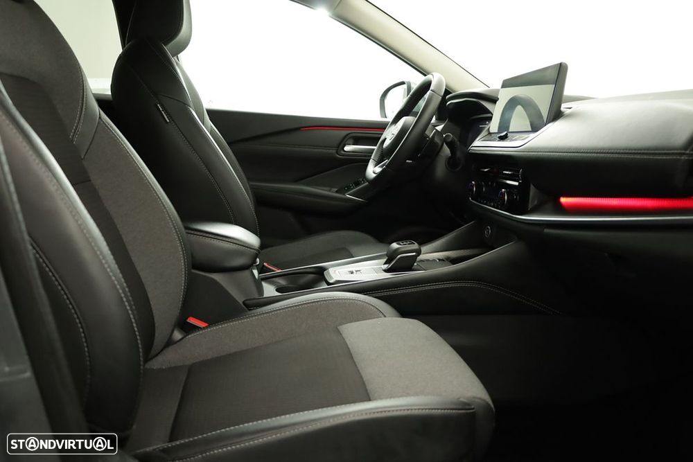 Nissan Qashqai 1.3 DIG-T N-Connecta LED Xtronic - 20